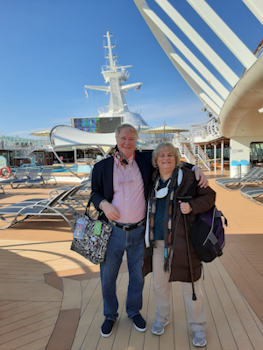 The travels of Beth and Steve: Our adventure to Christmas Cruise from 2021